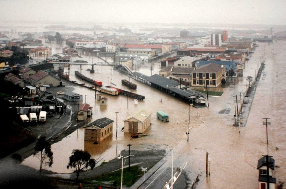 Greymouth flooding, 1988 - 