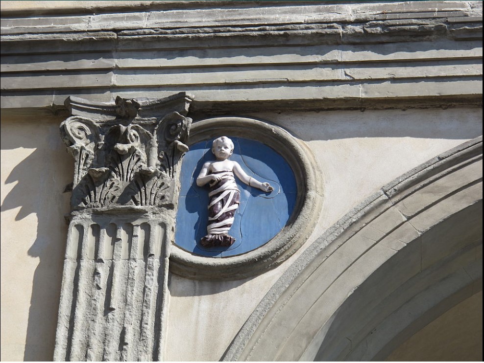 Fig 3: Detail with one of the tondi - Sailko